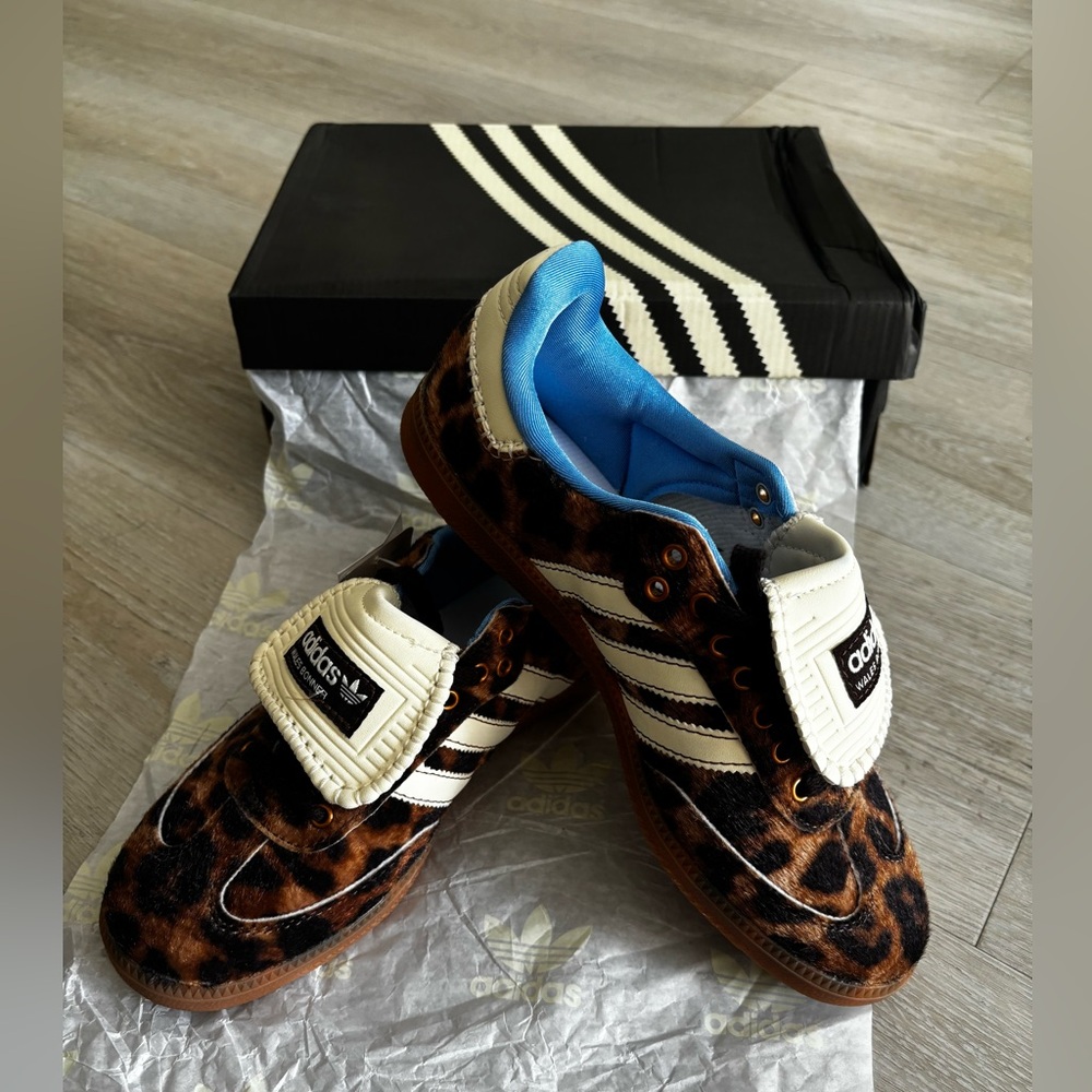 New Shoes! - Picture 2 of 4